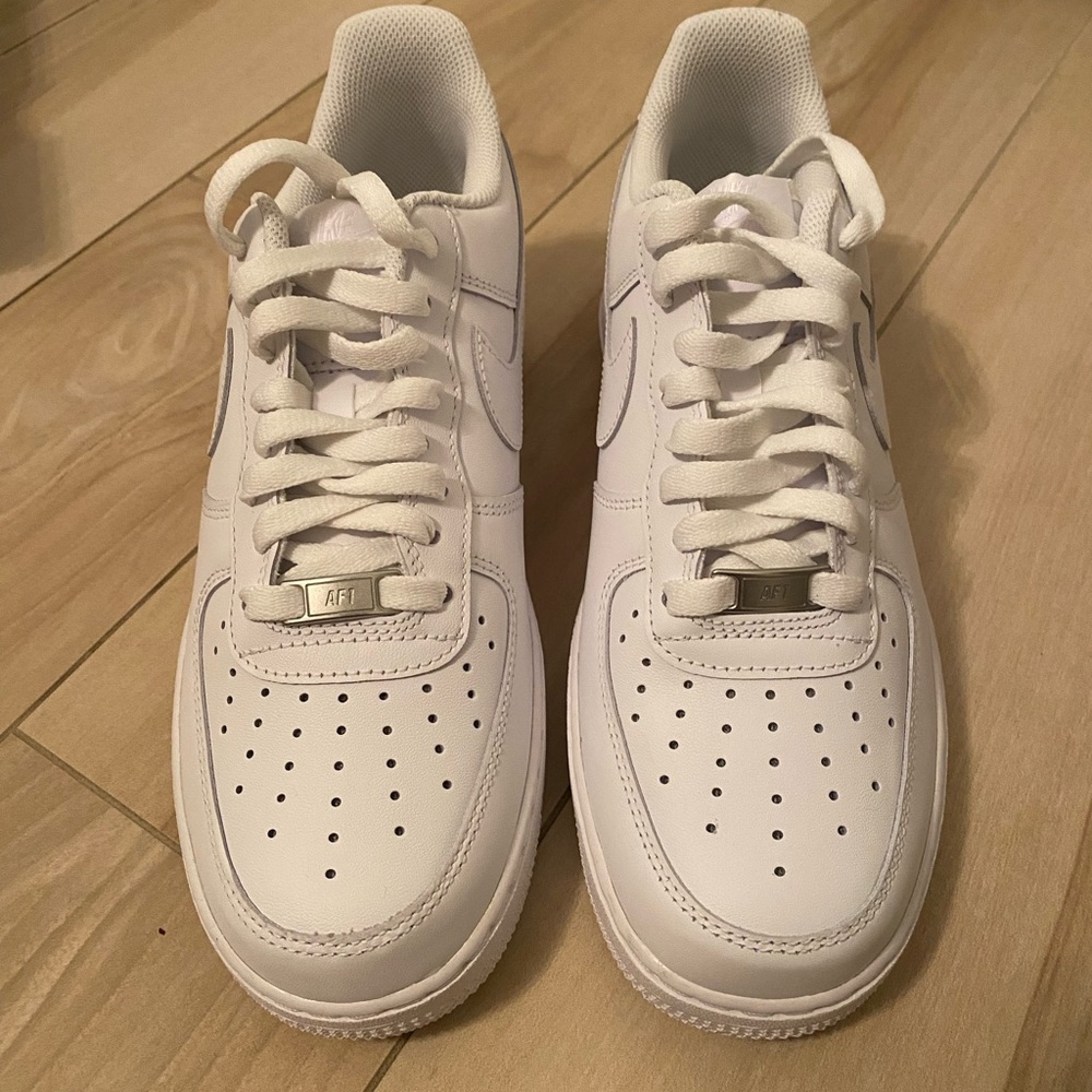 Brand new in original box never worn.